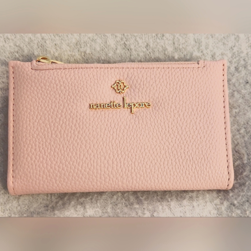 Nanette Lepore Light Pink Bifold Wallet With Gift Box NWOT - Picture 3 of 11